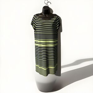 Loft Dress Women's‎ Size Medium Green and Black Cap Sleeve w/3 Belts